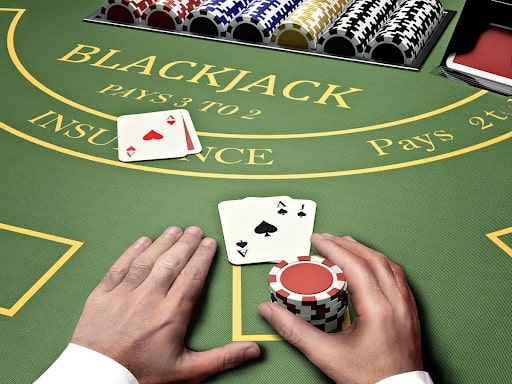 Game đánh bài Blackjack là gì? Chơi Blackjack thế nào để tránh mắc sai lầm?